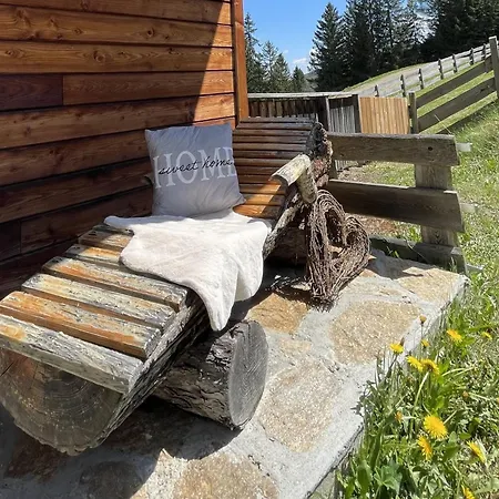 Chalet Moerthandrae *